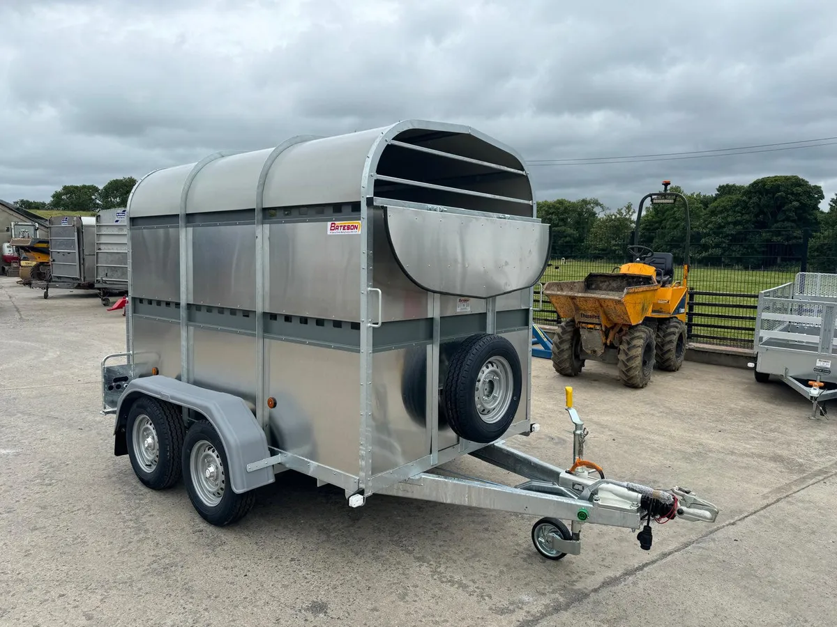 New Bateson 30LT 8’ x 5’ Livestock Trailer - Image 1