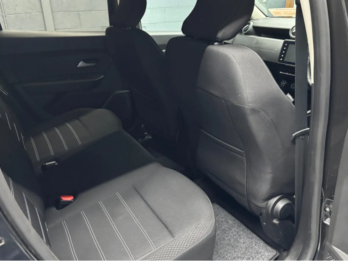 Dacia Duster EXPRESSION BLUE DCI 115 - Image 3