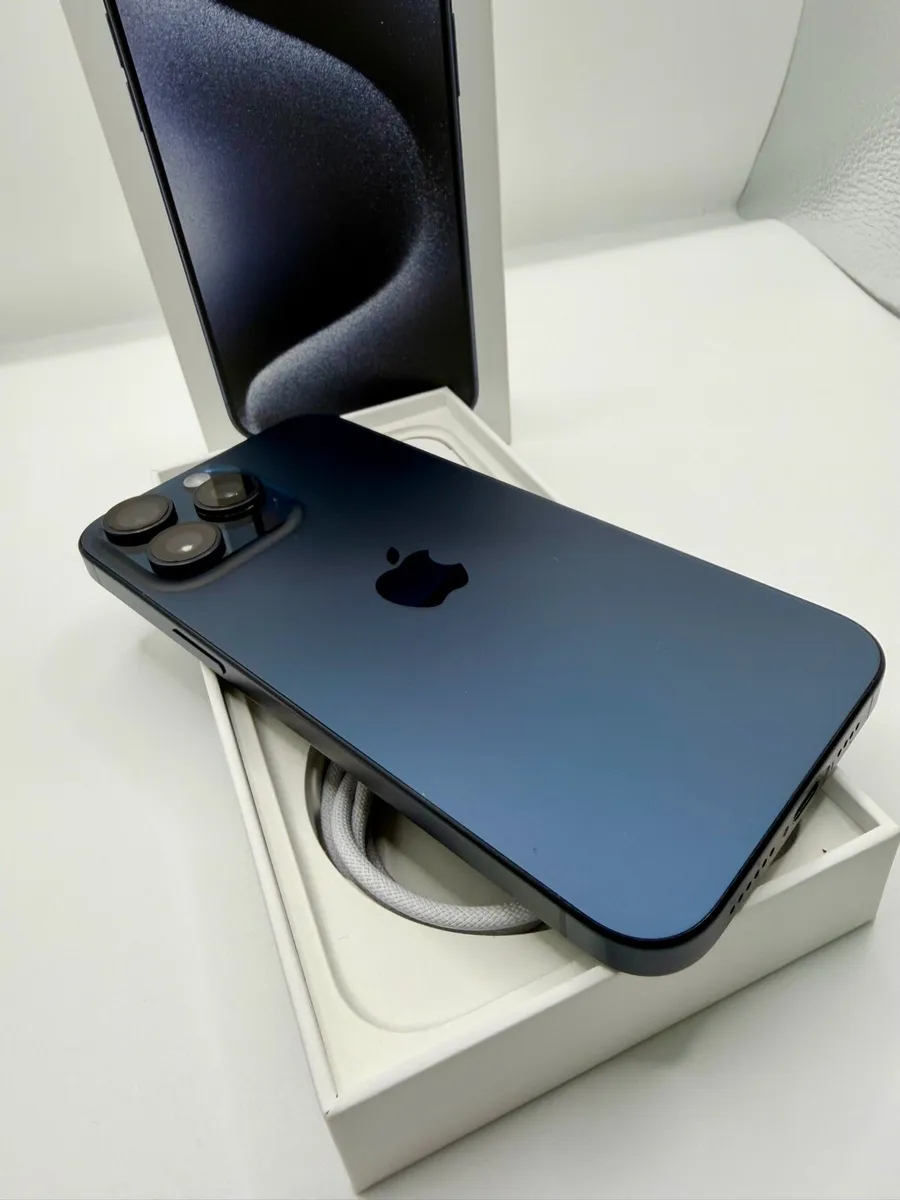 iPhone 15 Pro Max 256 GB Titanium Blue - Image 4