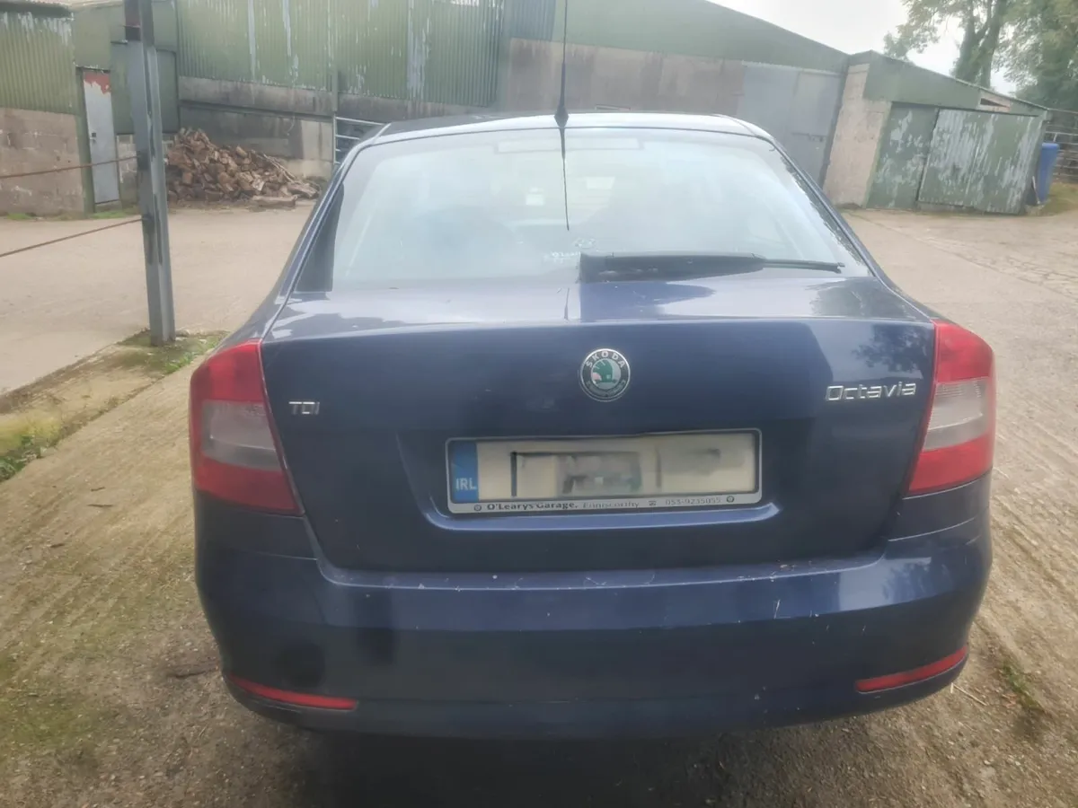 Skoda Octavia 2010 - Image 3