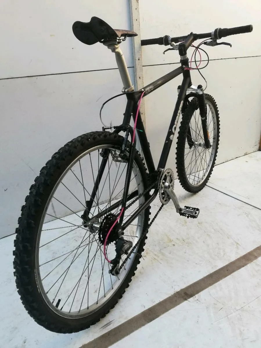 Road bike - Image 3