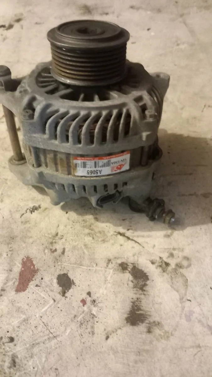 Injectors, alternator,  wheel with tyre, - Image 2