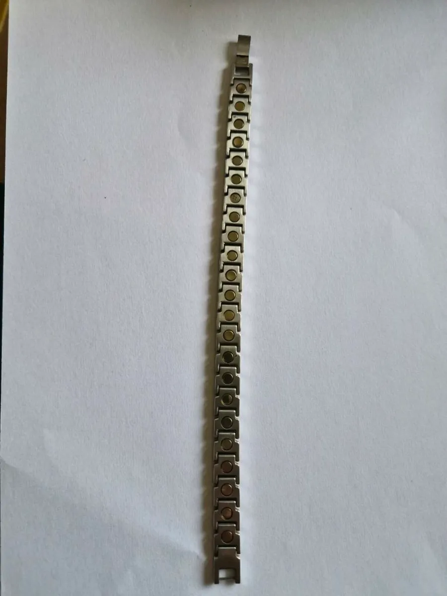Magnetic bracelet - Image 1
