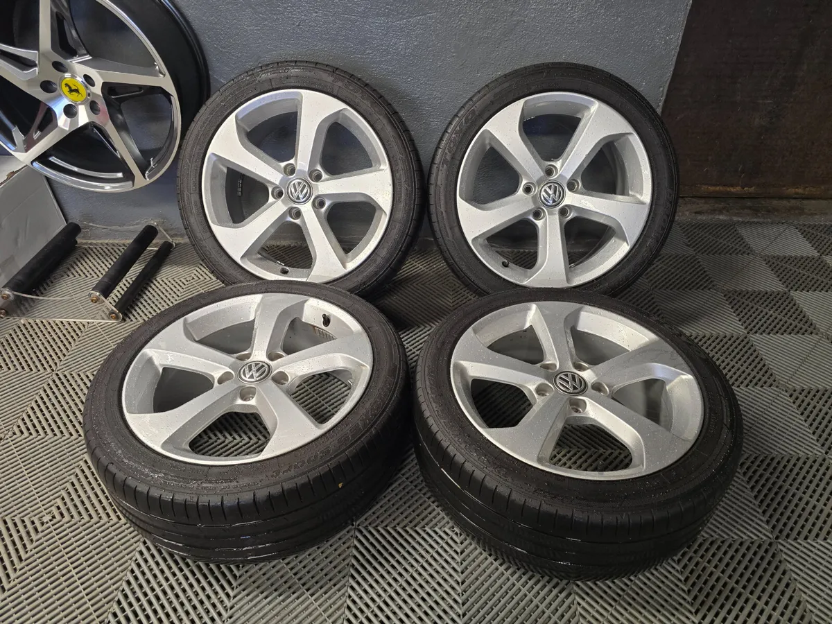 17" Volkswagen Golf GTI Alloys - Image 1