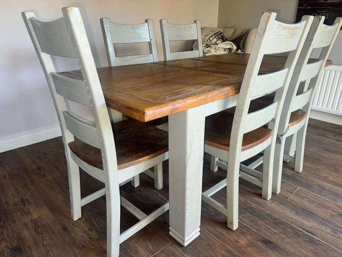 Grove home solid oak kitchen table and chairs - Image 1