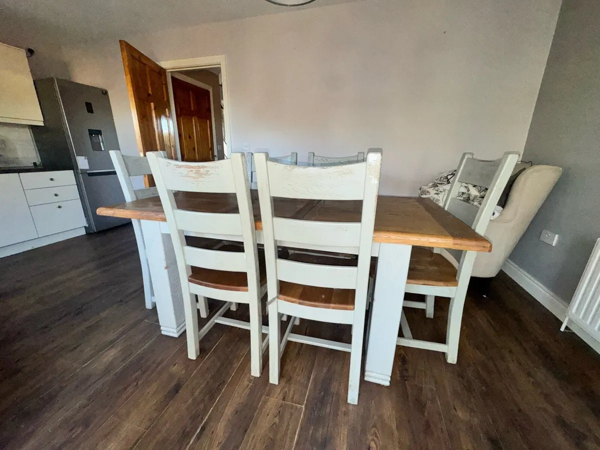 Grove home solid oak kitchen table and chairs - Image 2