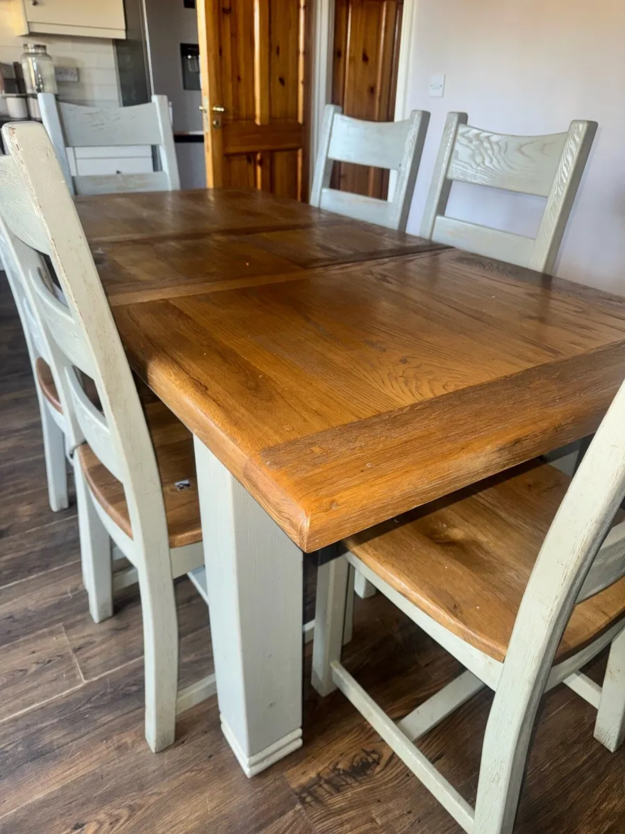 Grove home solid oak kitchen table and chairs - Image 3