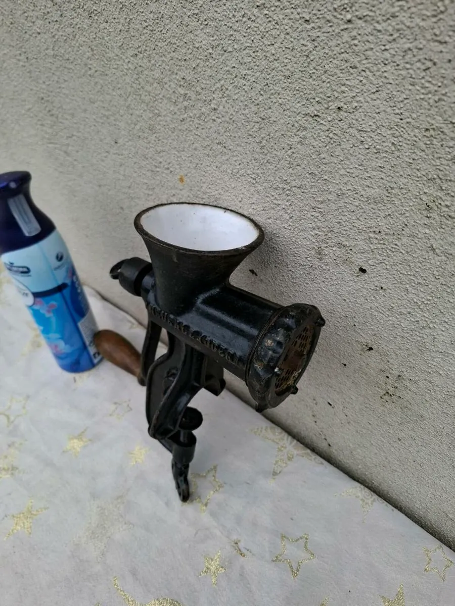 Vintage meat grinder postage possible - Image 2
