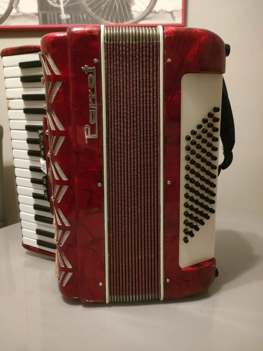accordion - Image 2