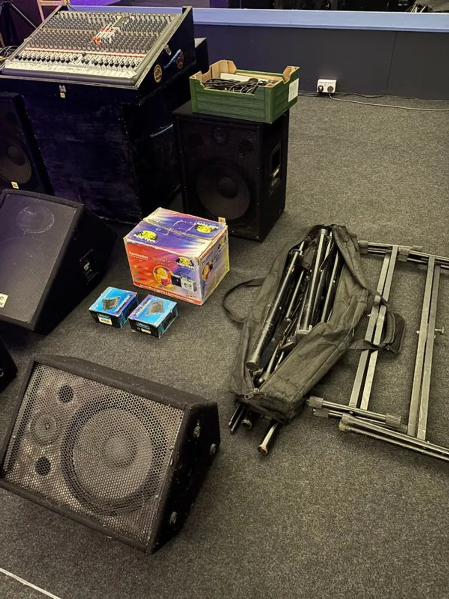 PA starter kit for the band - Image 4