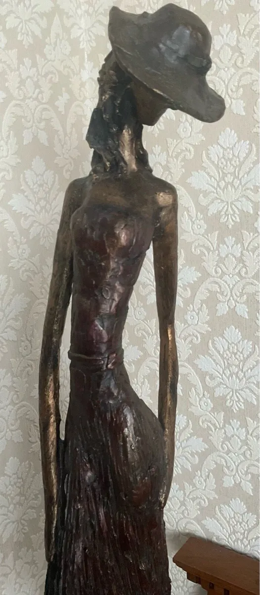 Unique Silhouette Sculpture of a Young Girl. - Image 2