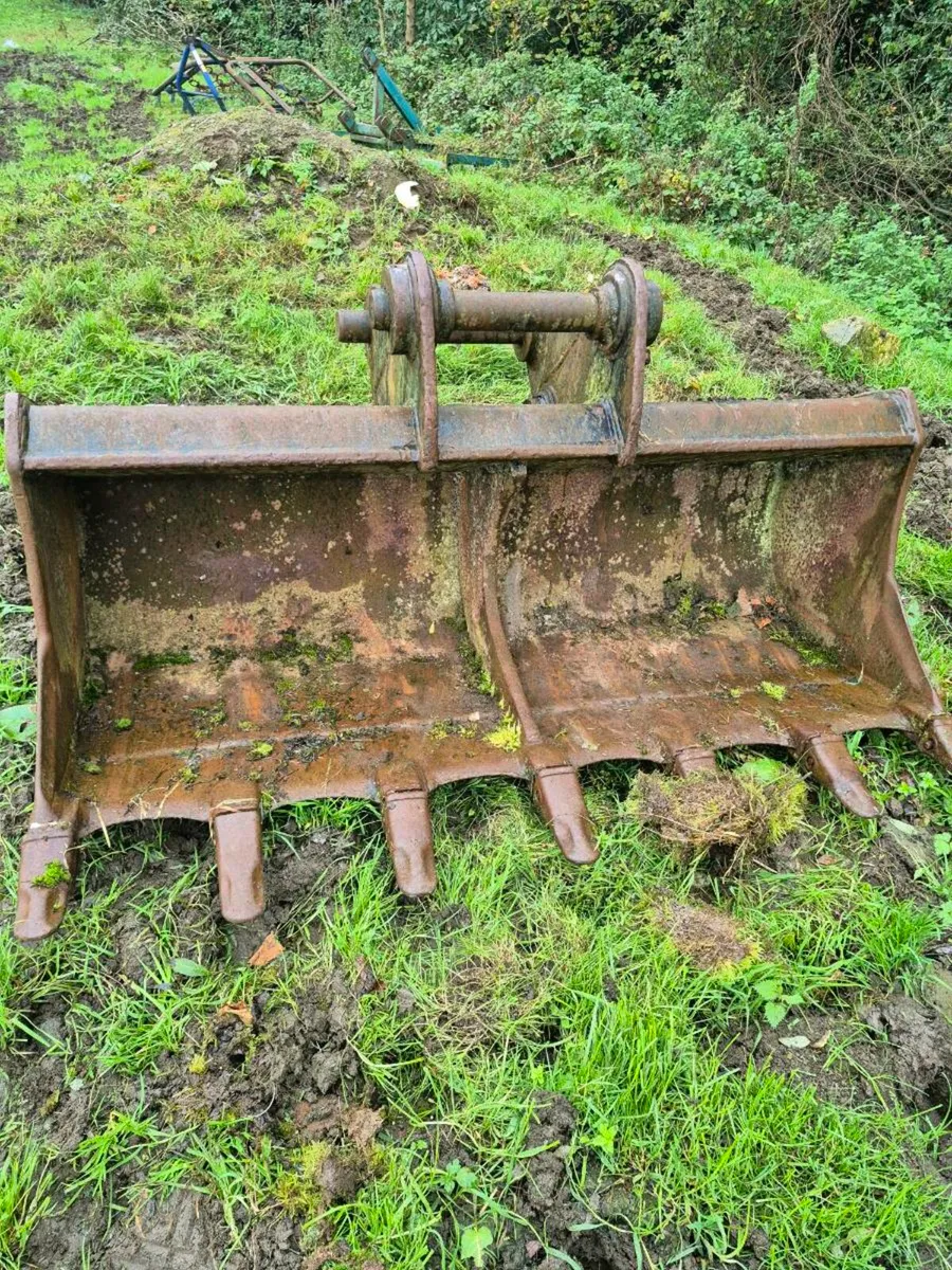 6ft geith ditching/ shoring bucket - Image 1