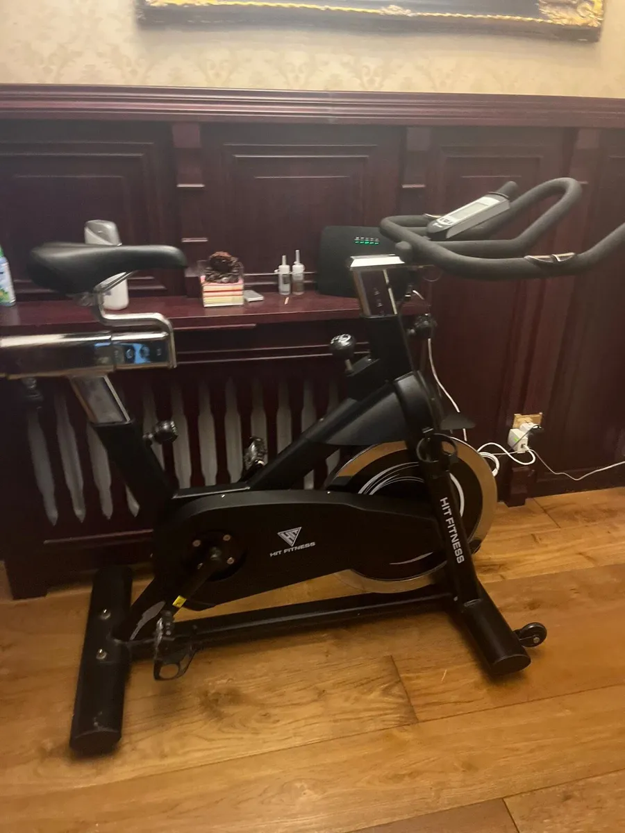 Exercise bike - Image 1