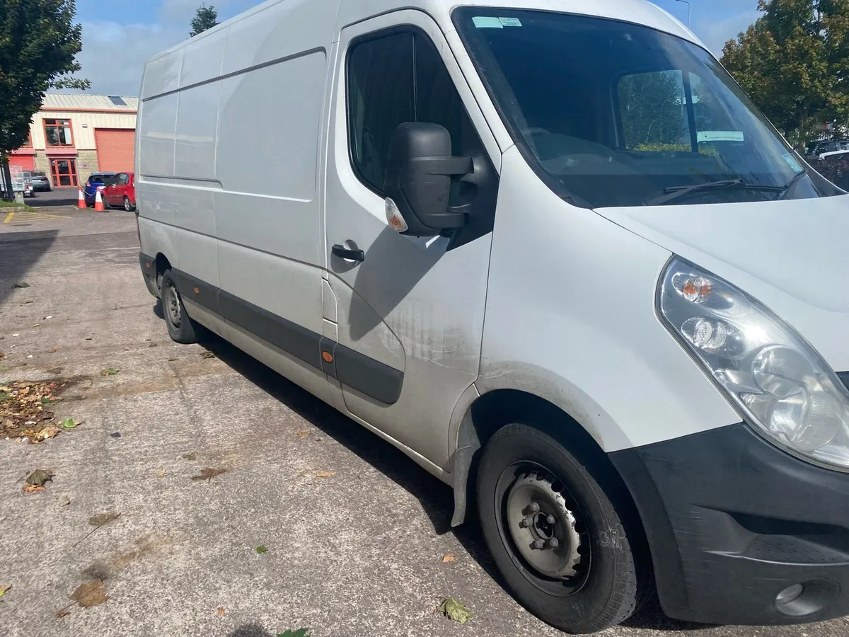 Renault master fridge van - Image 3