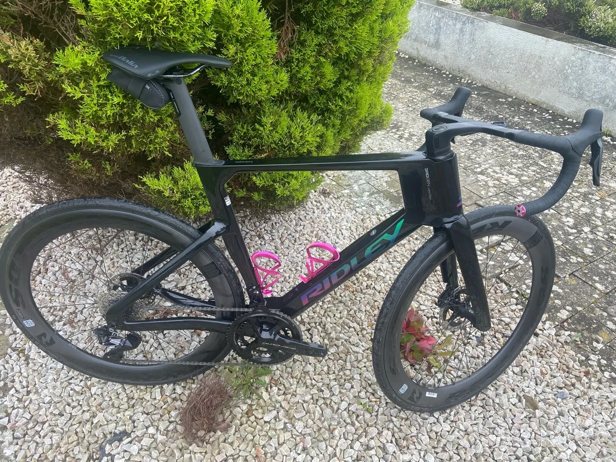 Aero Road Bike - Image 3
