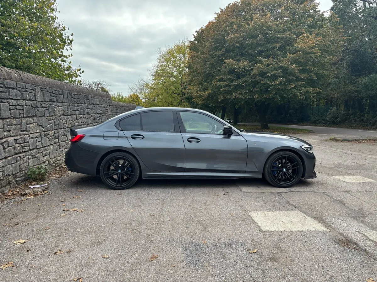 1 Year Warranty until 11/26 - BMW M Sport 3 Series - Image 2