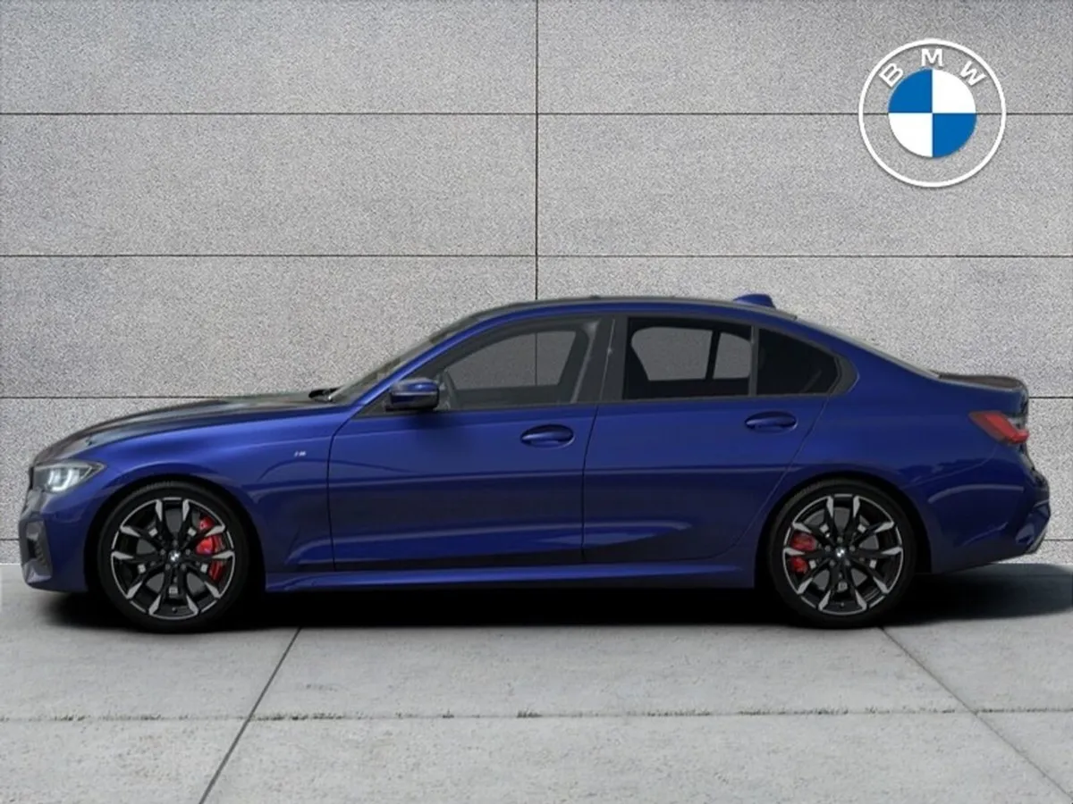 BMW 3 Series 330e M Sport - Image 2