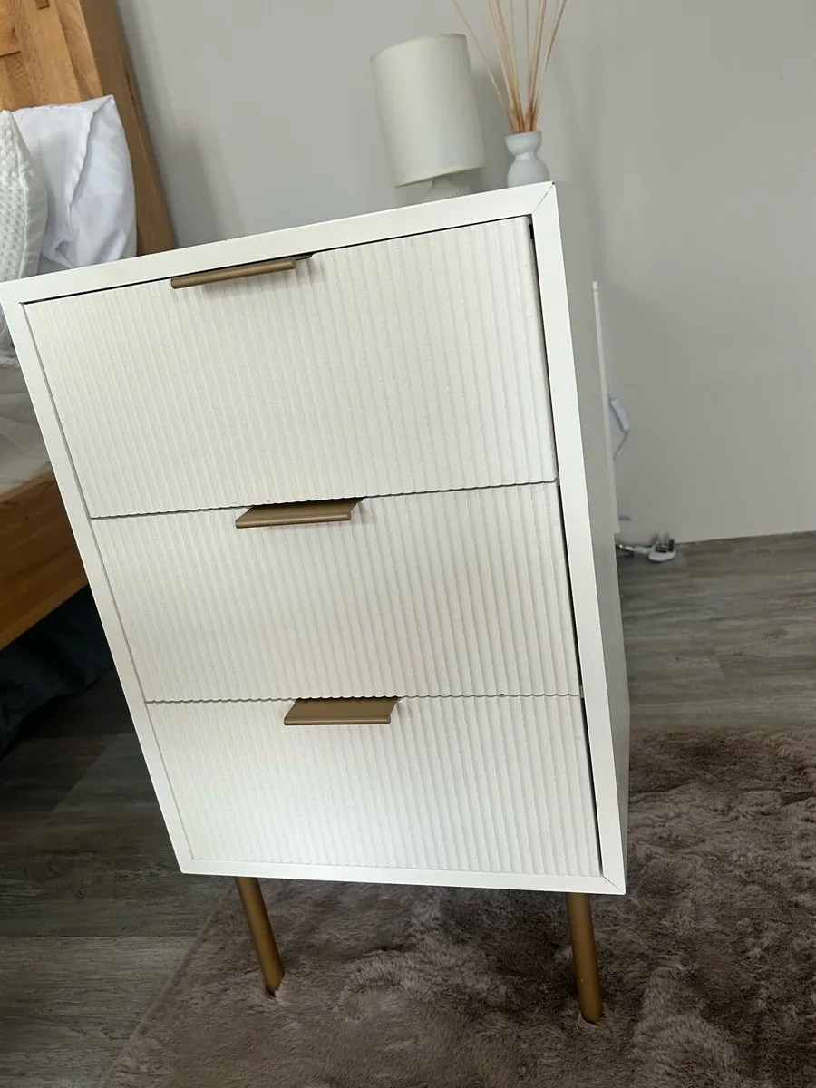 Bedside locker 3 drawer - Image 3