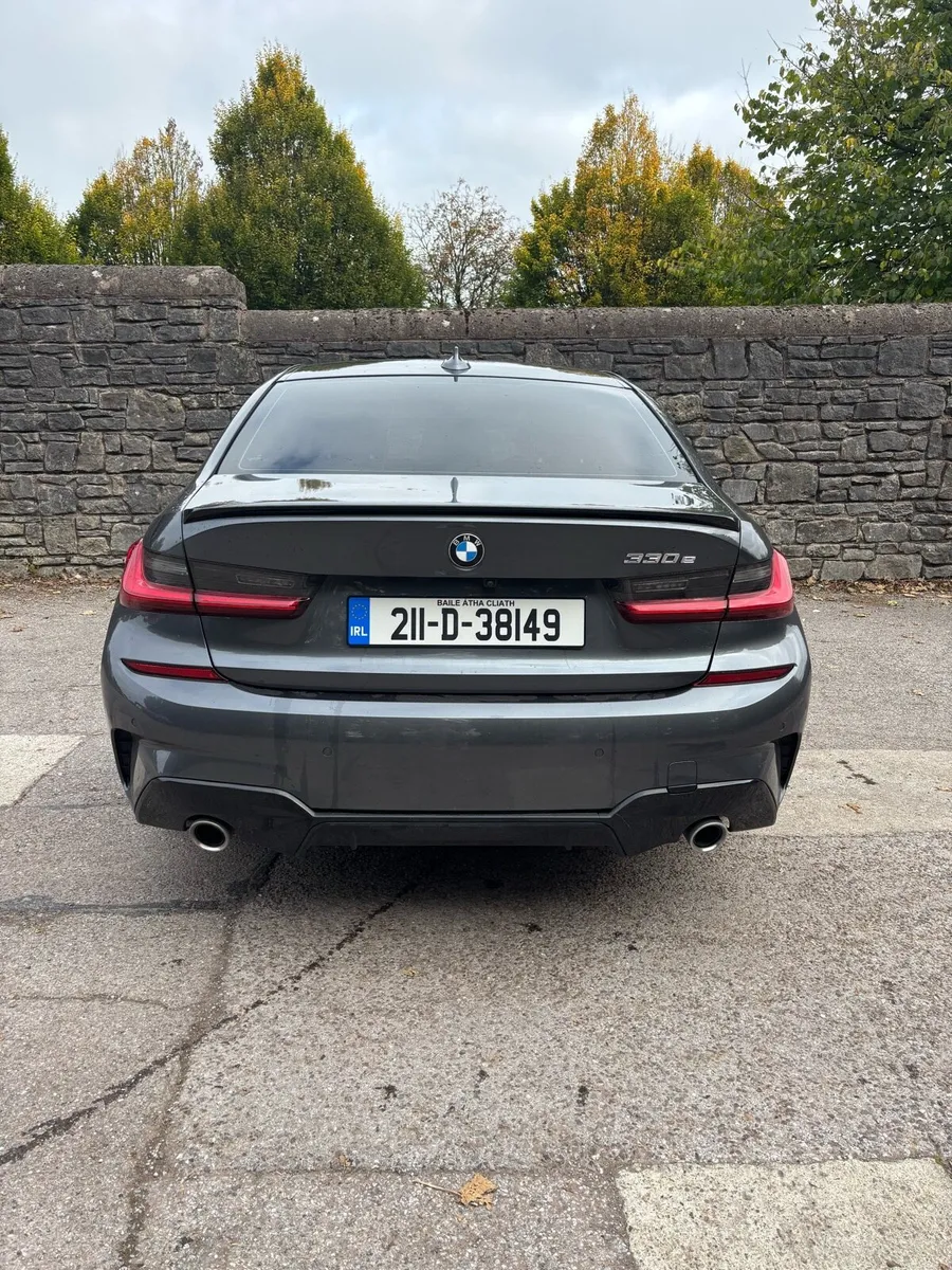 1 Year Warranty until 11/26 - BMW M Sport 3 Series - Image 3