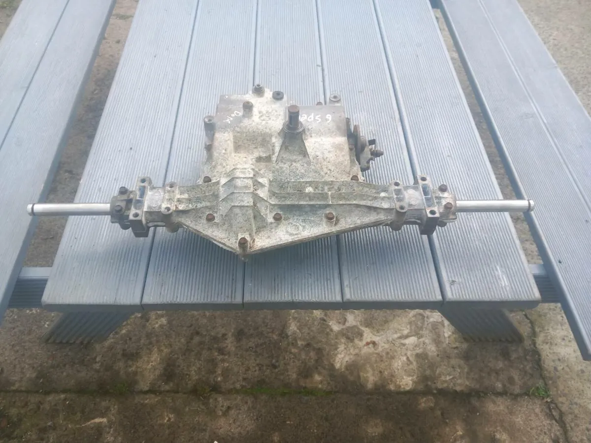 Husqvarna manual gearbox for sale - Image 3