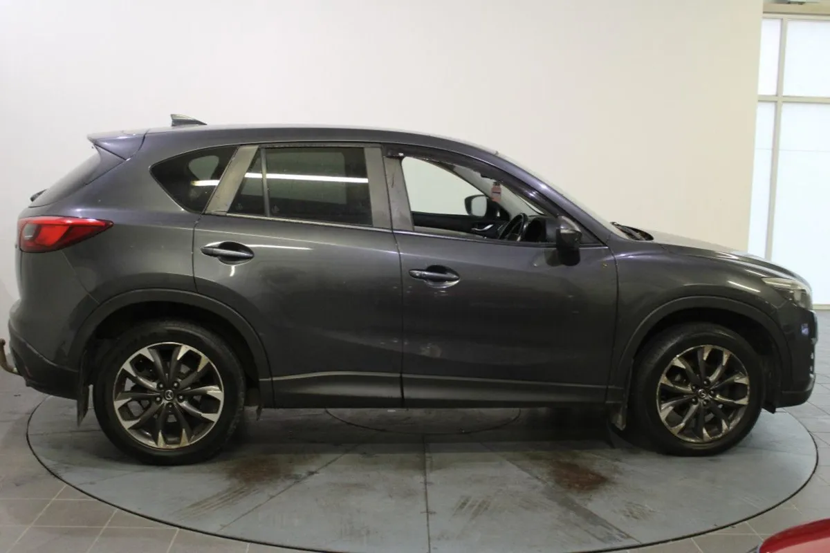 Mazda CX-5 2WD 2.2d Platinum Manual - Image 2