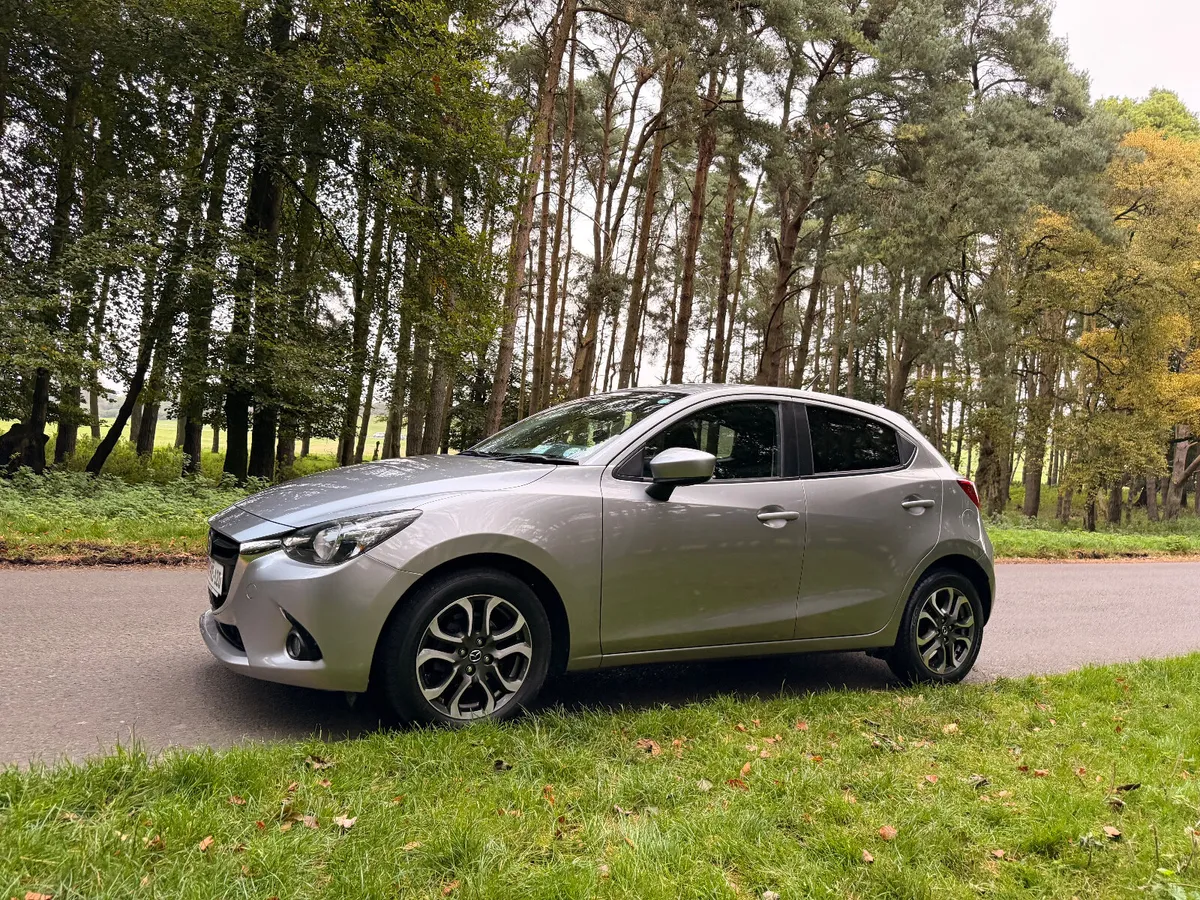 Mazda 2 1.5 Executive Low KM - Image 3