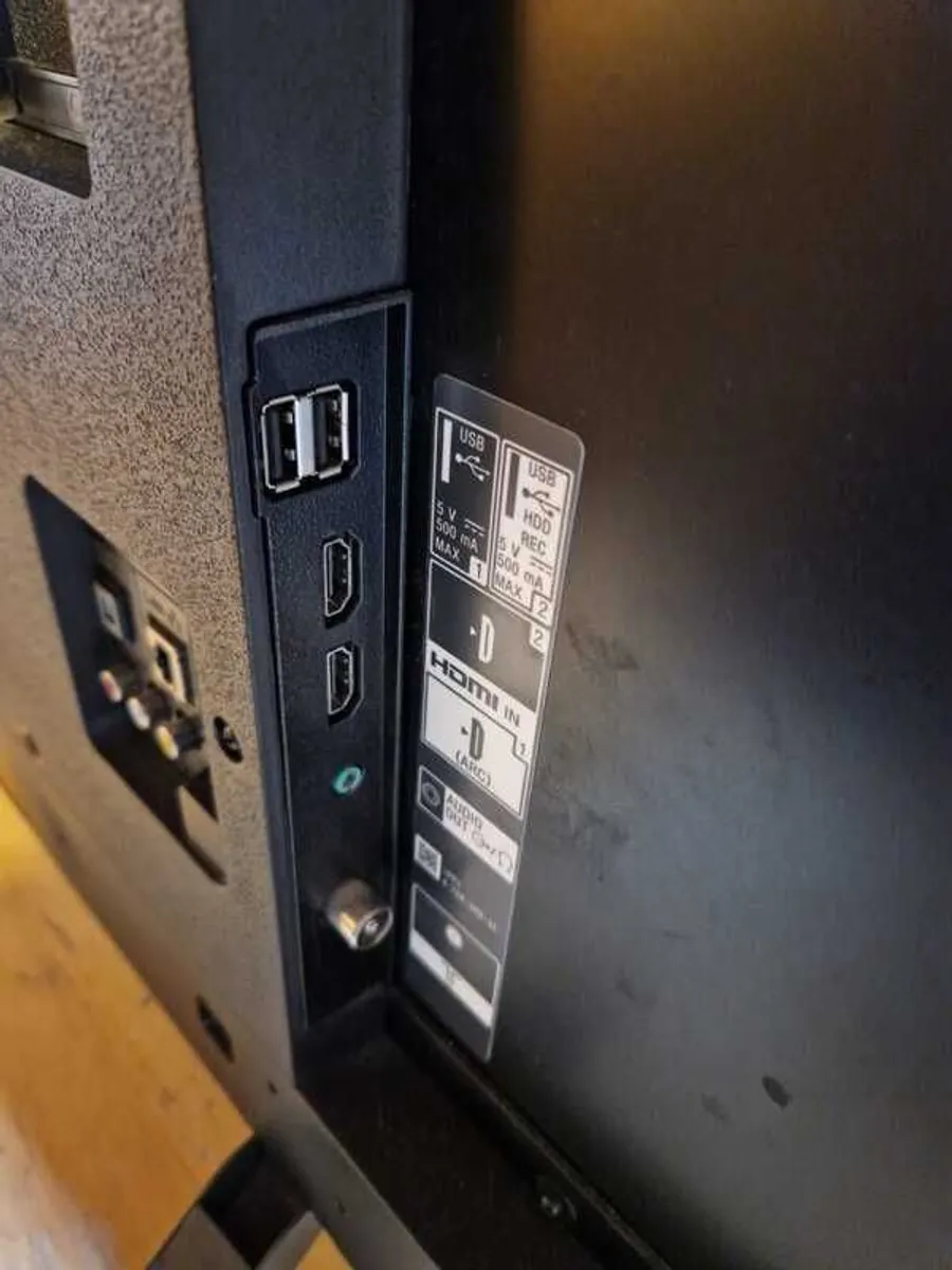 Sony 43" TV - Image 2