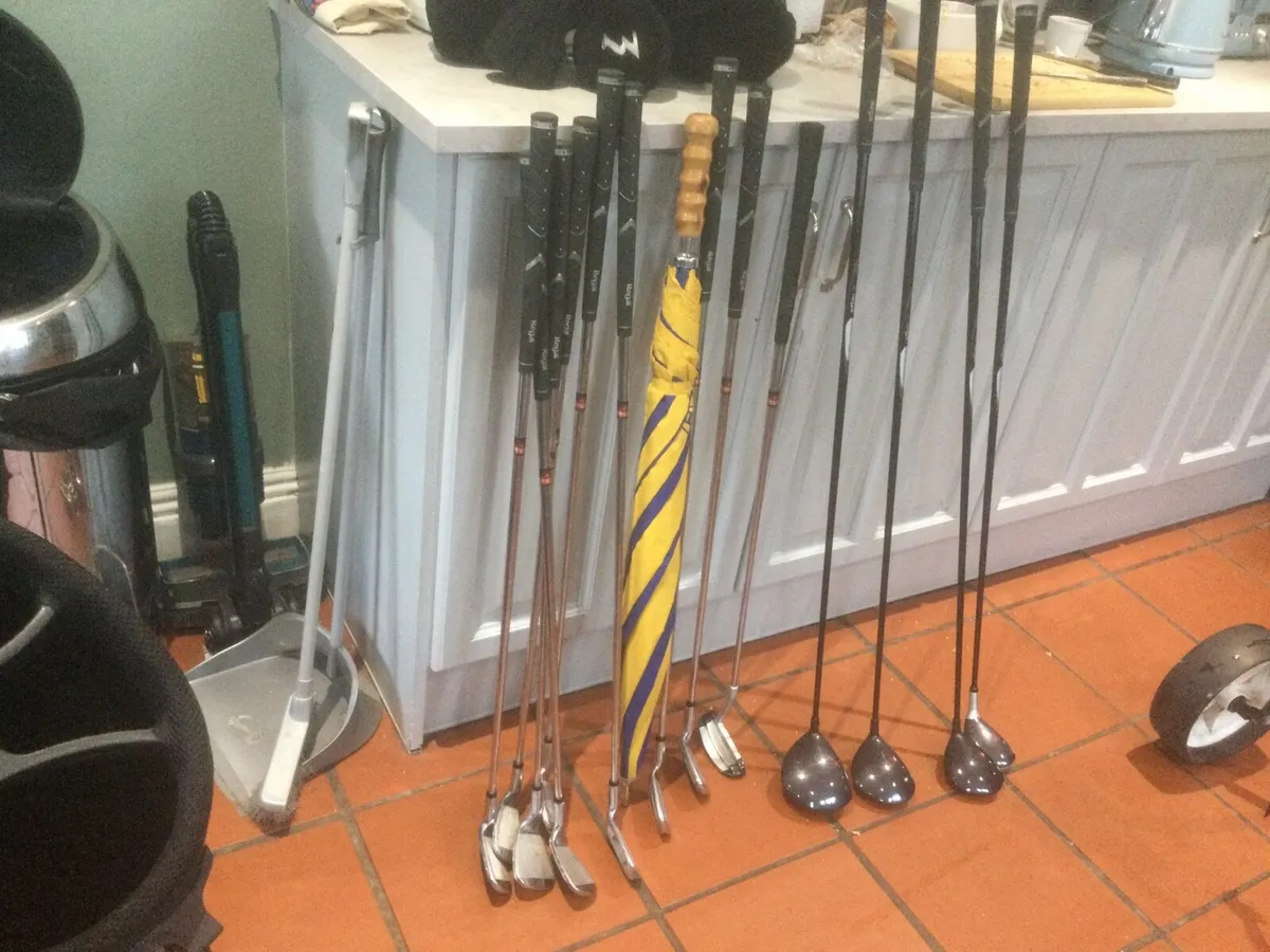 Golf clubs - Image 1