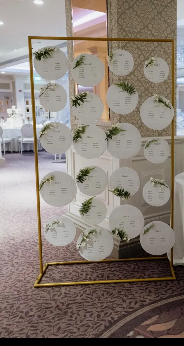 Metal 2m gold frame