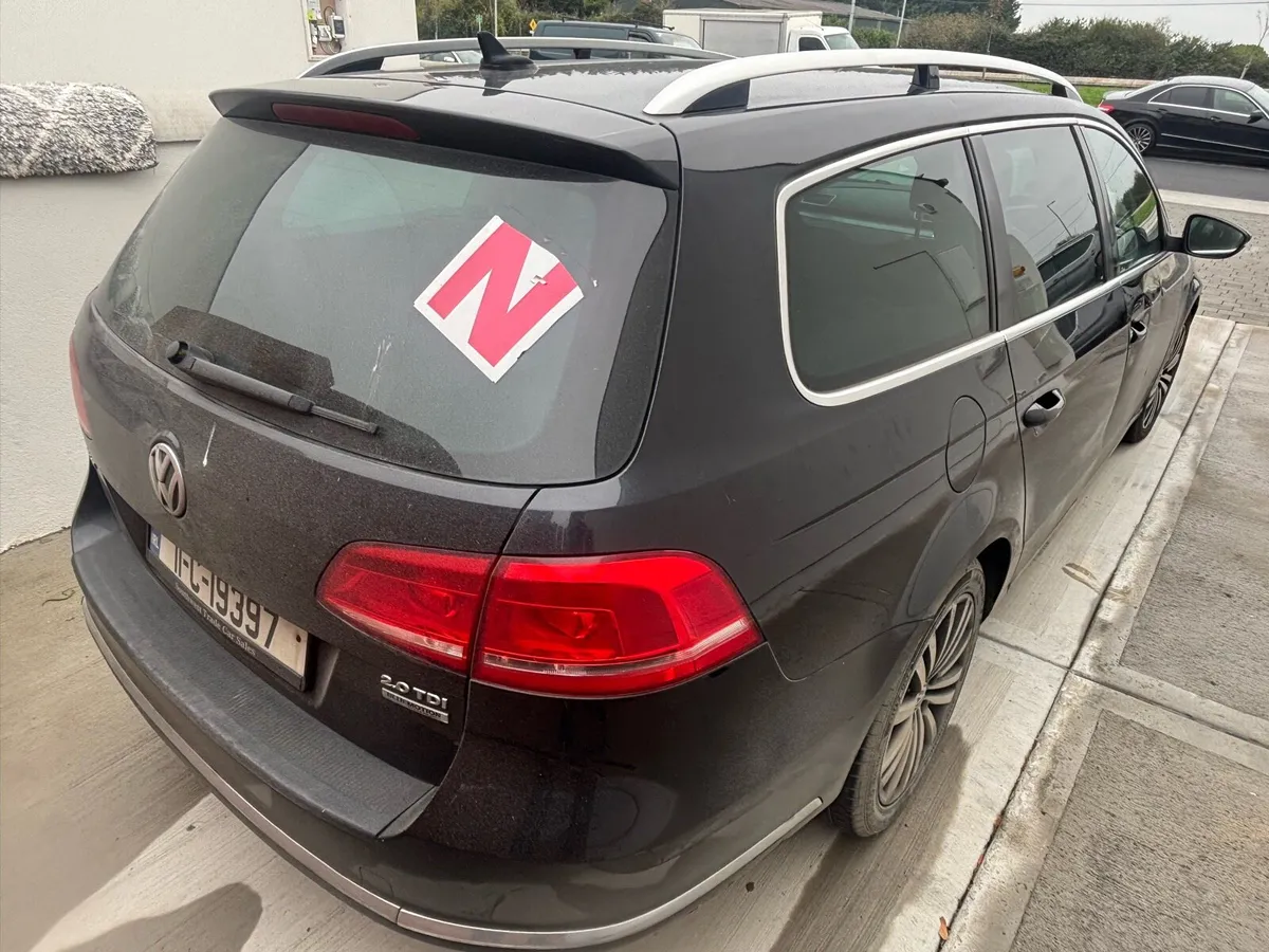 2011 Volkswagen Passat estate - Image 4