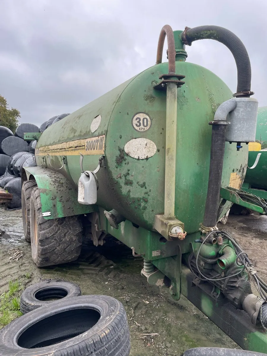3000 gallon connor tank - Image 3