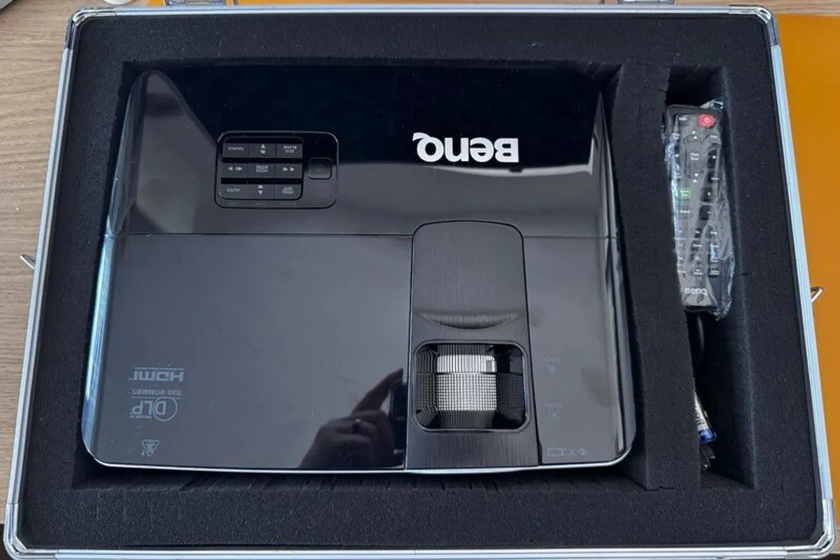 BenQ TH681+ DLP Projector - Image 4
