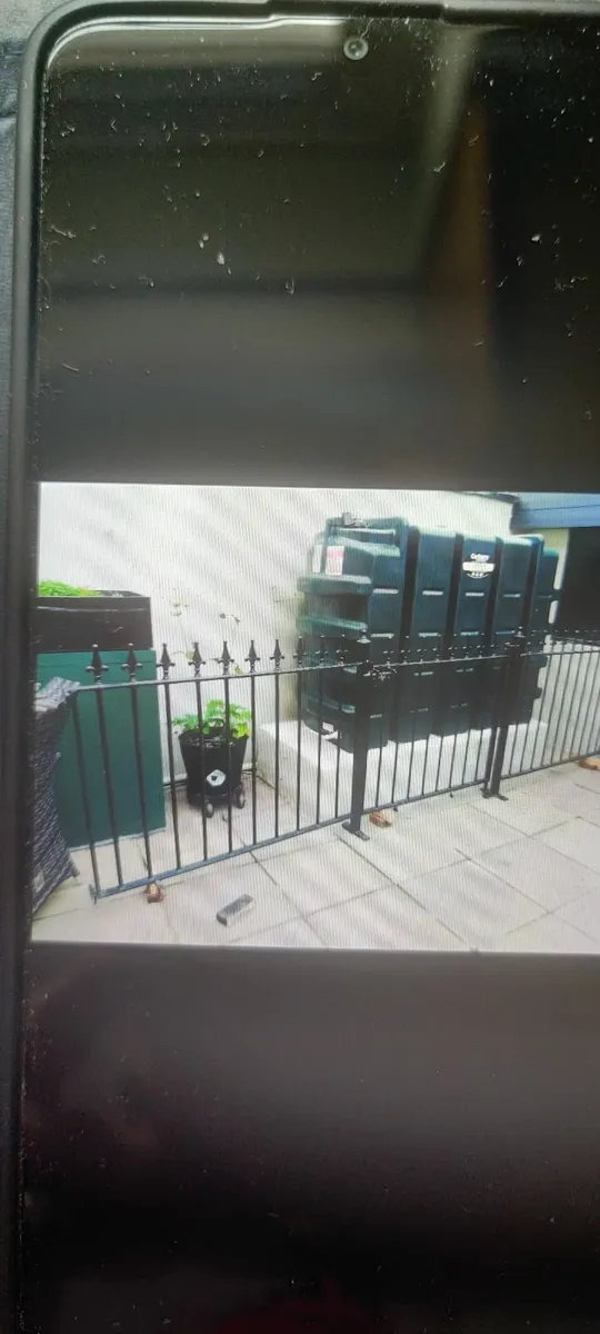 Galvanized dividing fence - Image 1