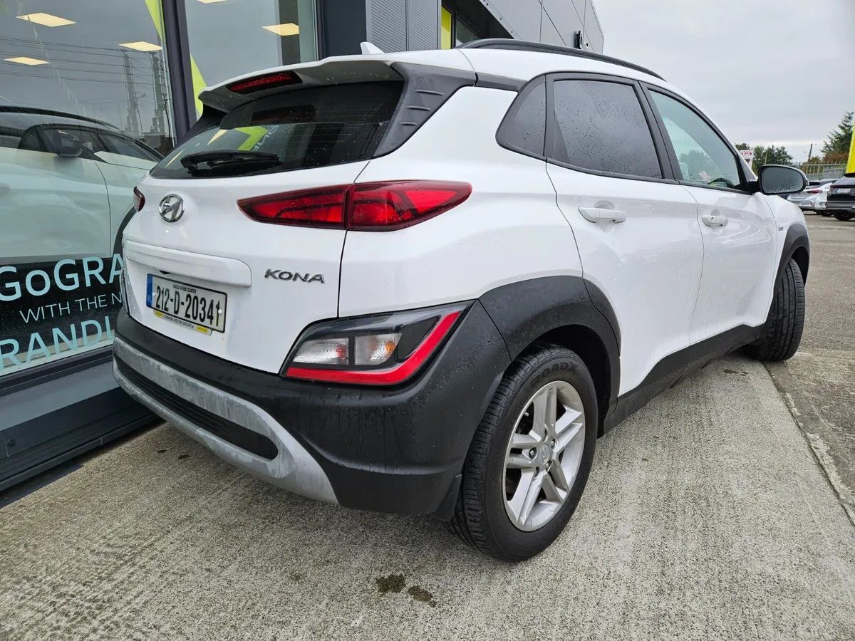 Hyundai KONA commercial - Image 4