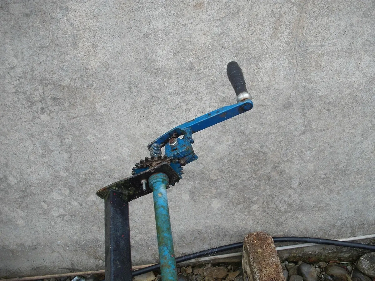 Teagle Hedge Cutter - Image 2