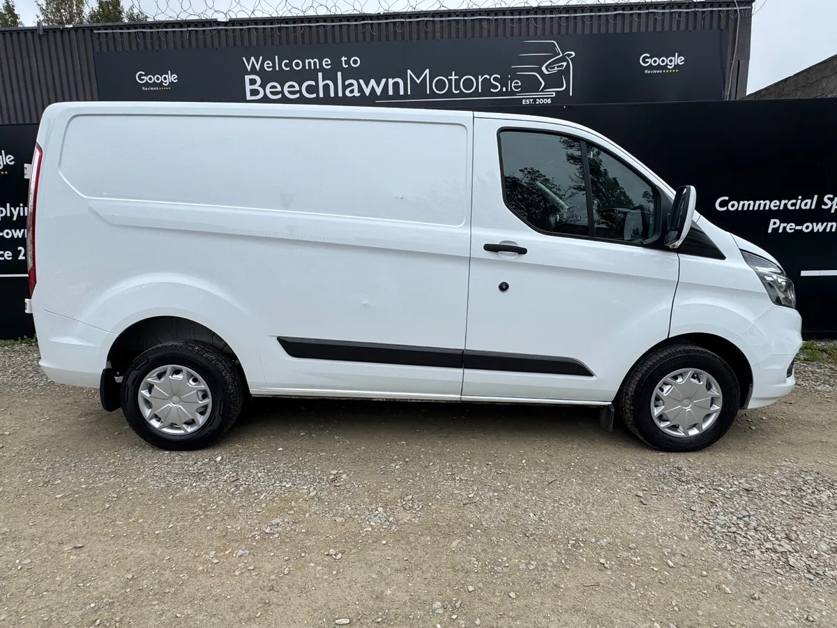 FORD TRANSIT CUSTOM TREND 2.0 TDCI SWB - Image 3