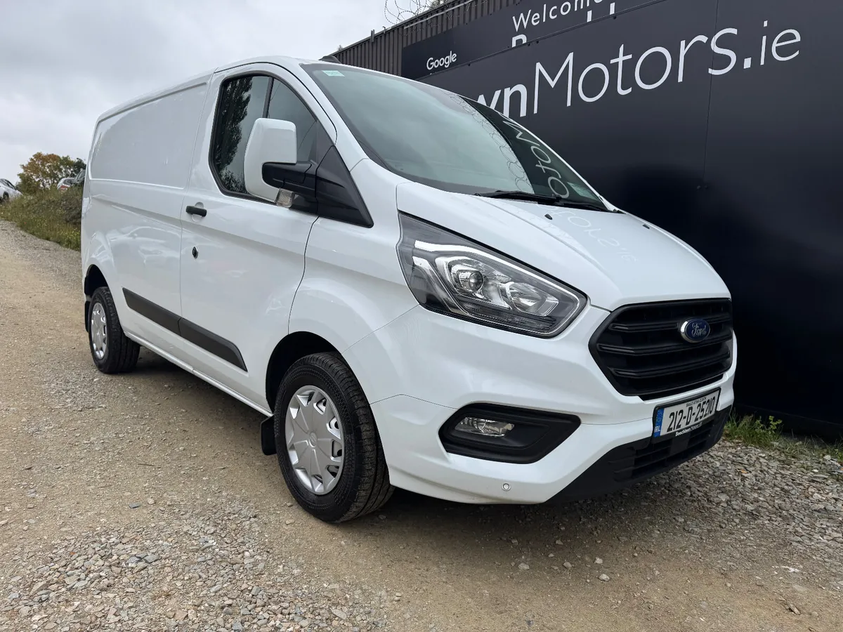 FORD TRANSIT CUSTOM TREND 2.0 TDCI SWB - Image 2