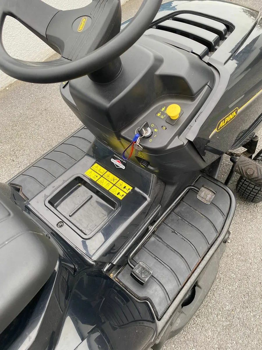 Ride on Lawnmower Mower for sale - Image 3