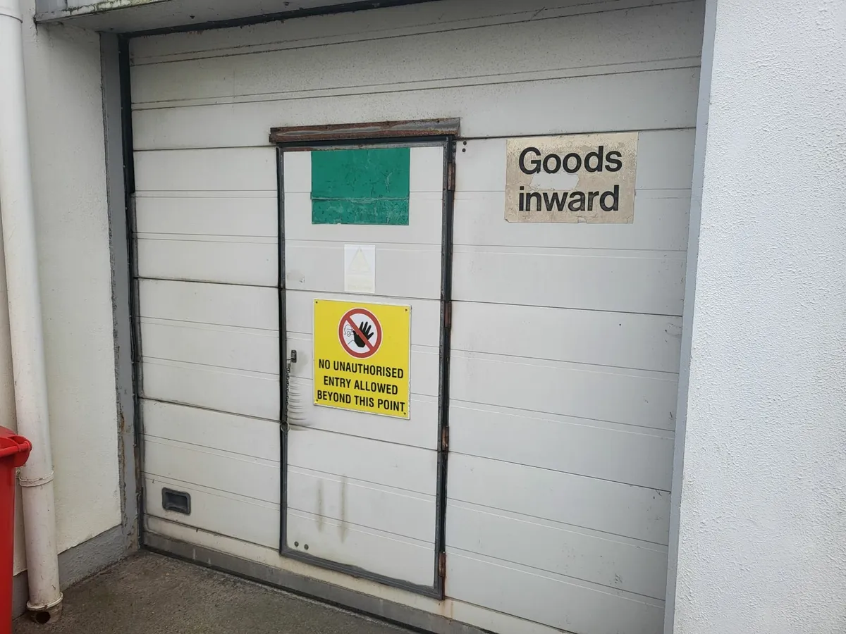 Roller Door - Image 1