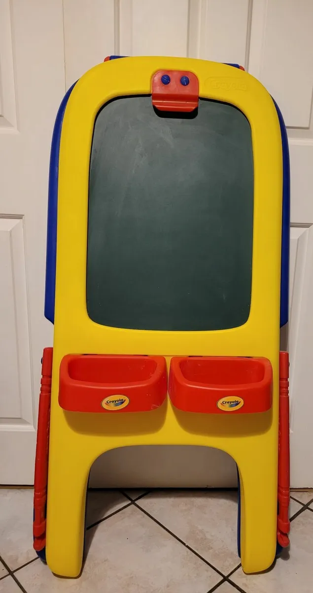 Kids Crayola Easel - Image 1