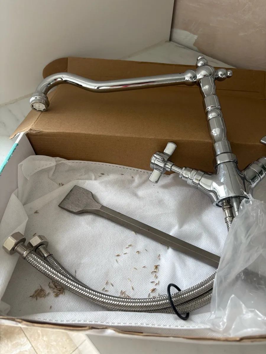 Kitchen taps