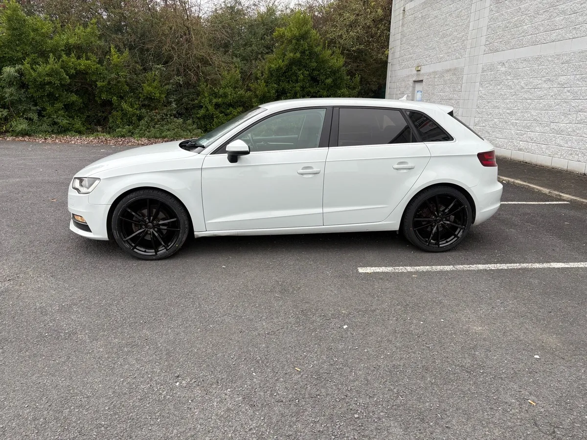 Audi a3 1.6 diesel 2015 - Image 3