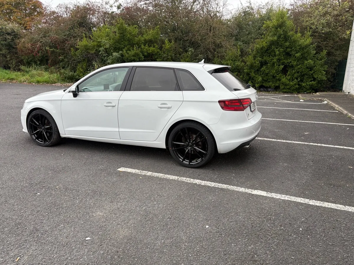 Audi a3 1.6 diesel 2015 - Image 4