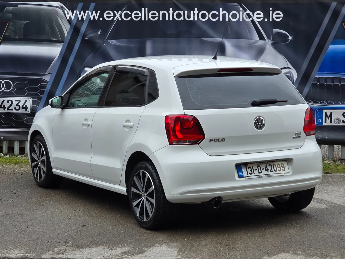 Volkswagen Polo 2013 WHITE AUTOMATIC 1.2 TSI - Image 4