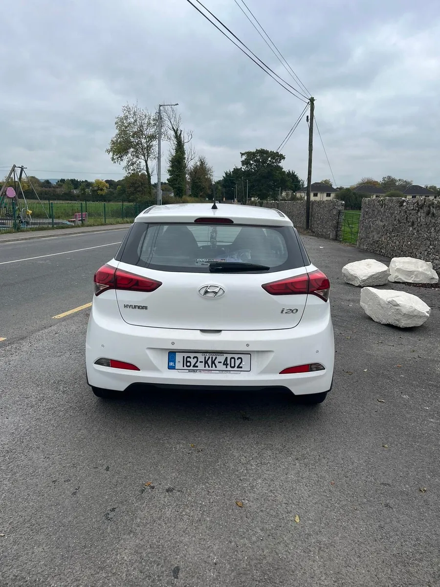 Hyundai i20 - Image 4