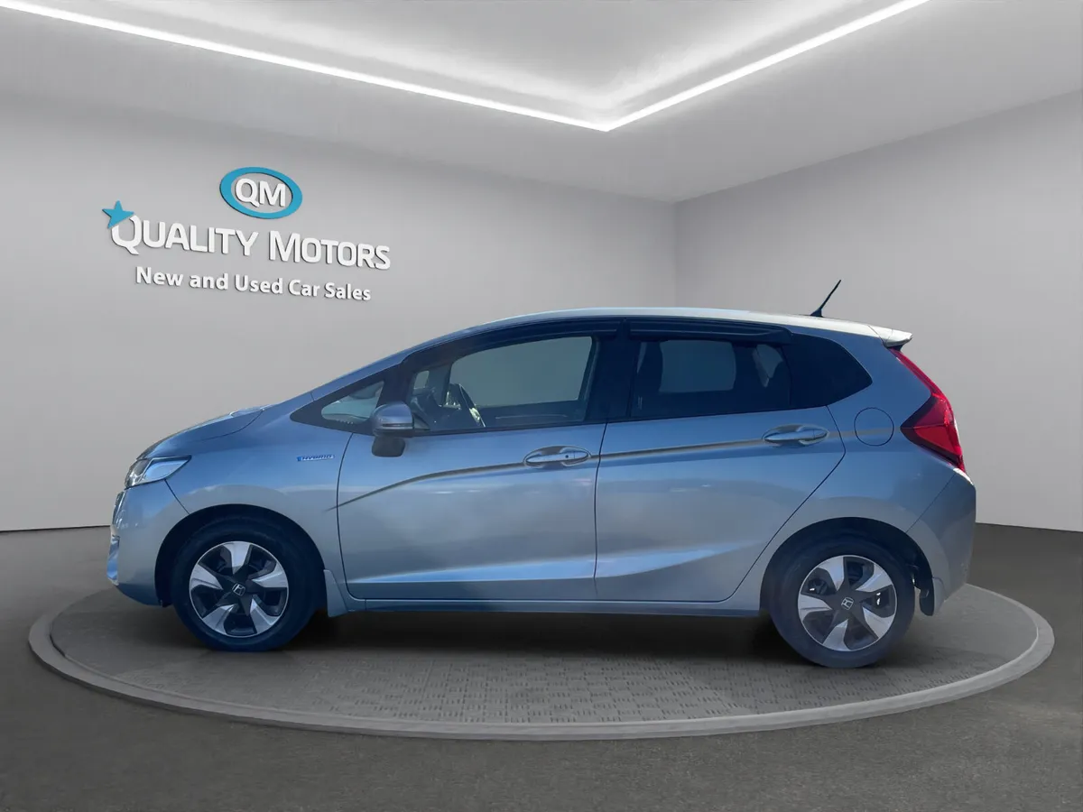 2016 HONDA FIT HYBRID (S114) - Image 4