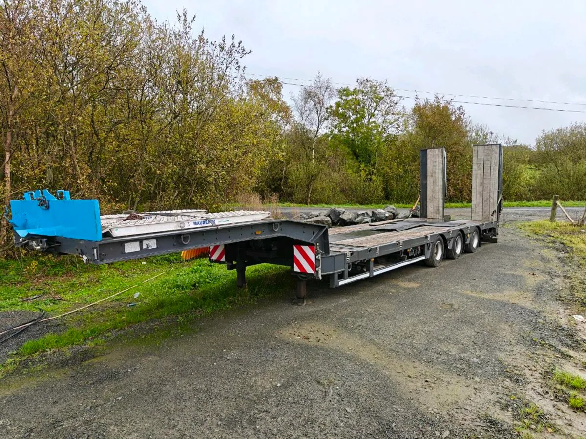 Faymonville Lowloader, 3 axle, 9ft, Exten - Image 1