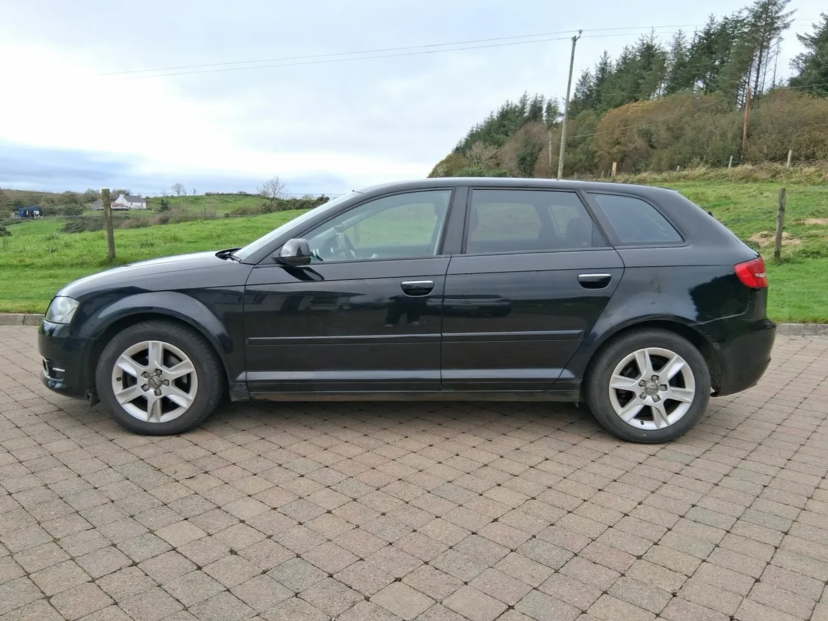 Audi A3 2010 1.6 Diesel - Image 3