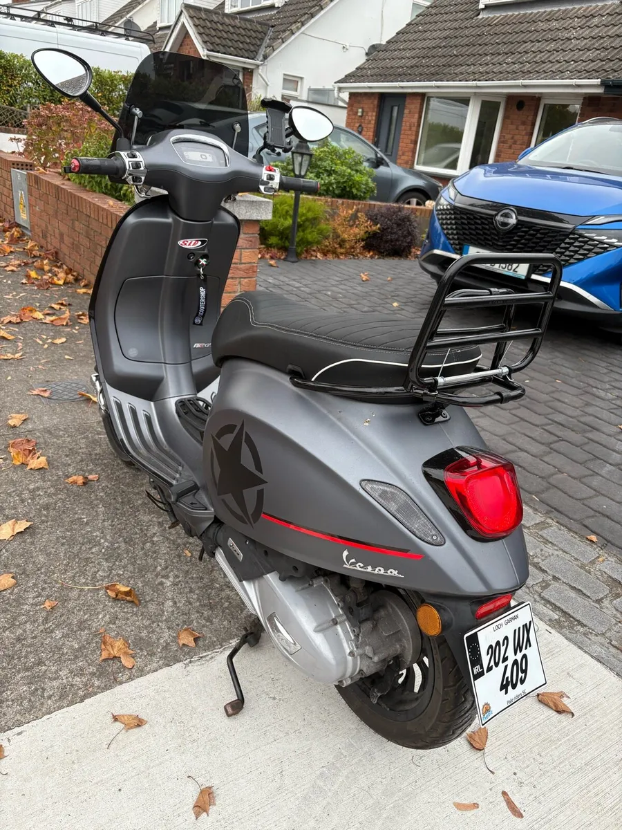 Vespa Sprint 125 - Image 2