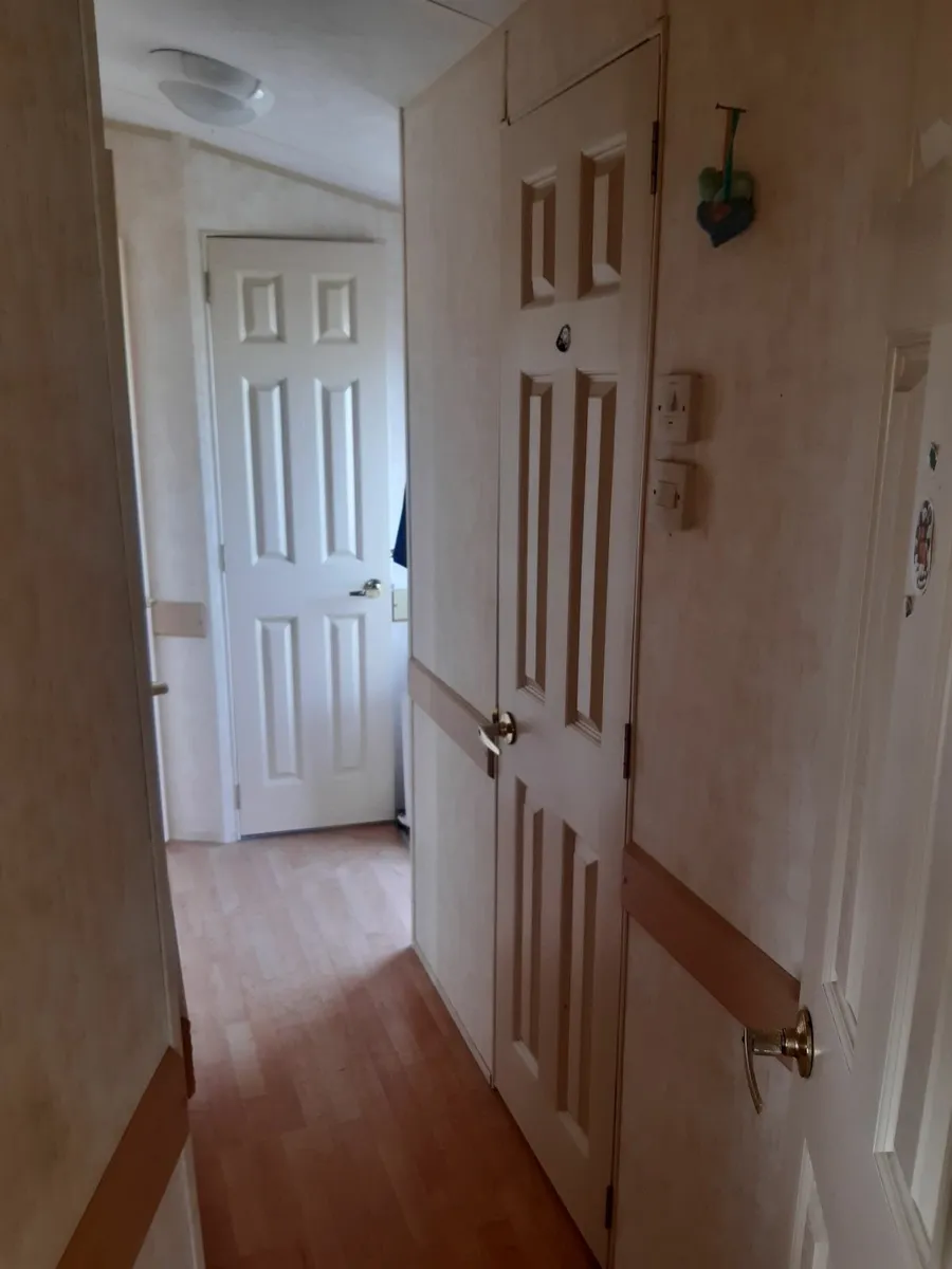 Mobile home - Image 2